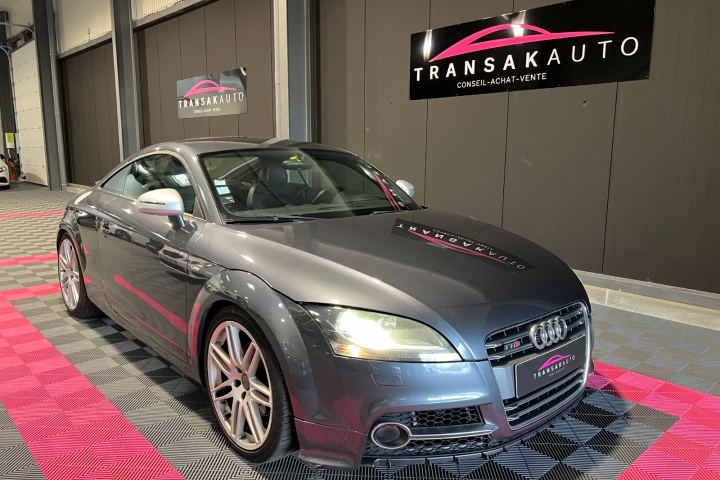 AUDI TT COUPE