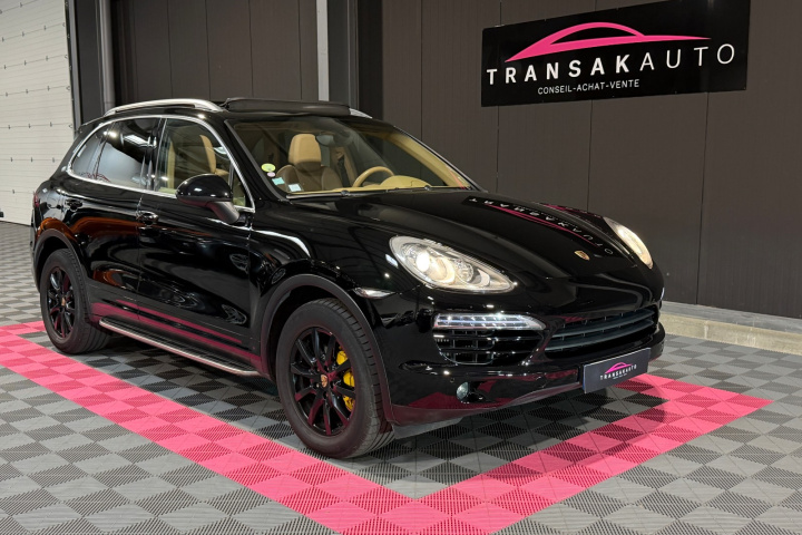 PORSCHE CAYENNE