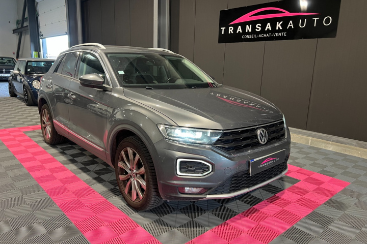 VOLKSWAGEN T-ROC