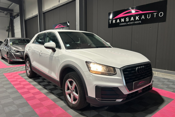 AUDI Q2