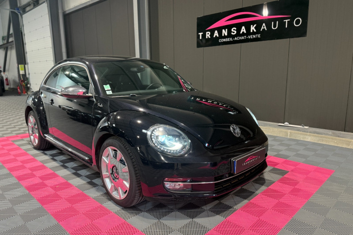 VOLKSWAGEN BEETLE