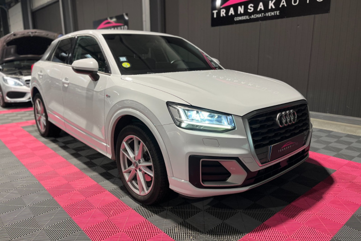 AUDI Q2