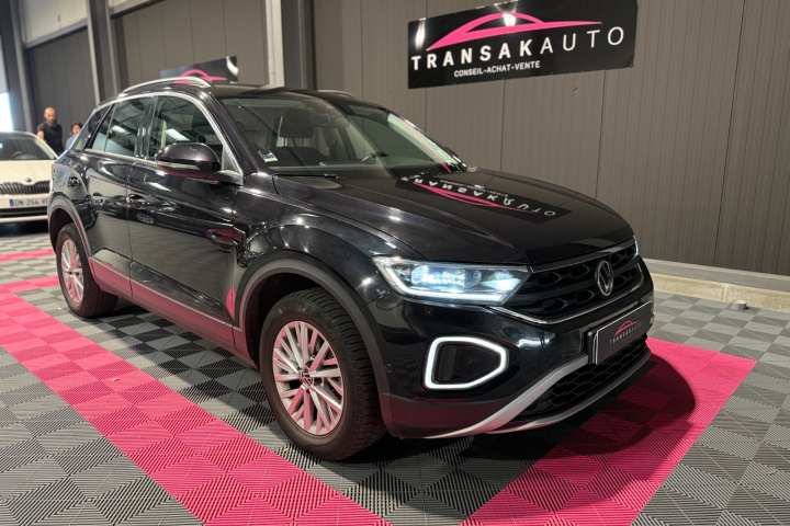 VOLKSWAGEN T-ROC