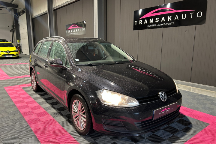 VOLKSWAGEN GOLF SW